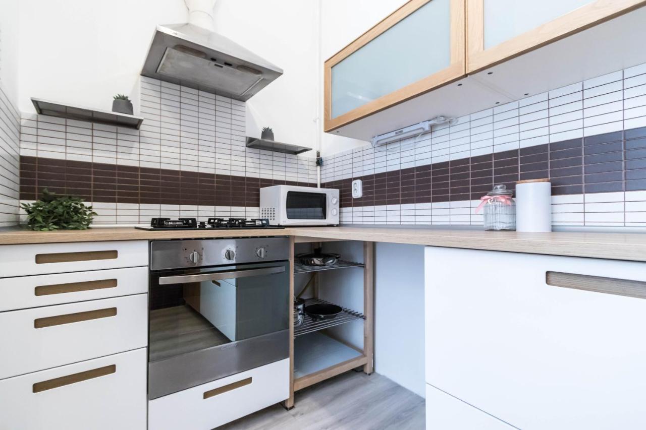 Leda'S Apartment Next To The Danube And Fashion Street Budapest Exterior photo